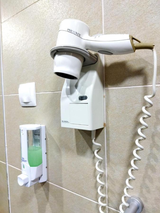 Skyna Hotel Luanda Buitenkant foto