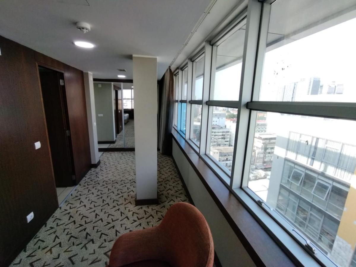 Skyna Hotel Luanda Buitenkant foto
