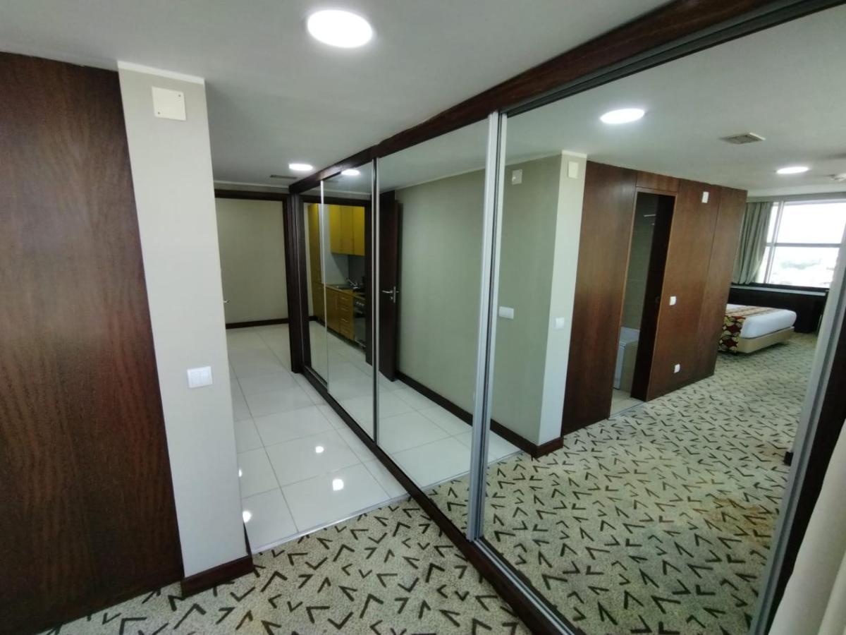 Skyna Hotel Luanda Buitenkant foto