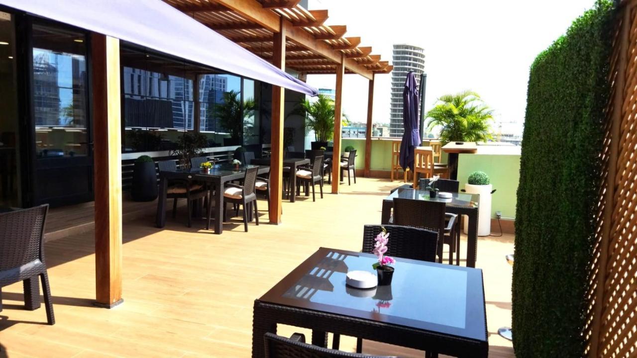 Skyna Hotel Luanda Buitenkant foto