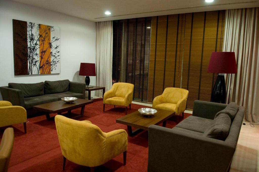 Skyna Hotel Luanda Buitenkant foto